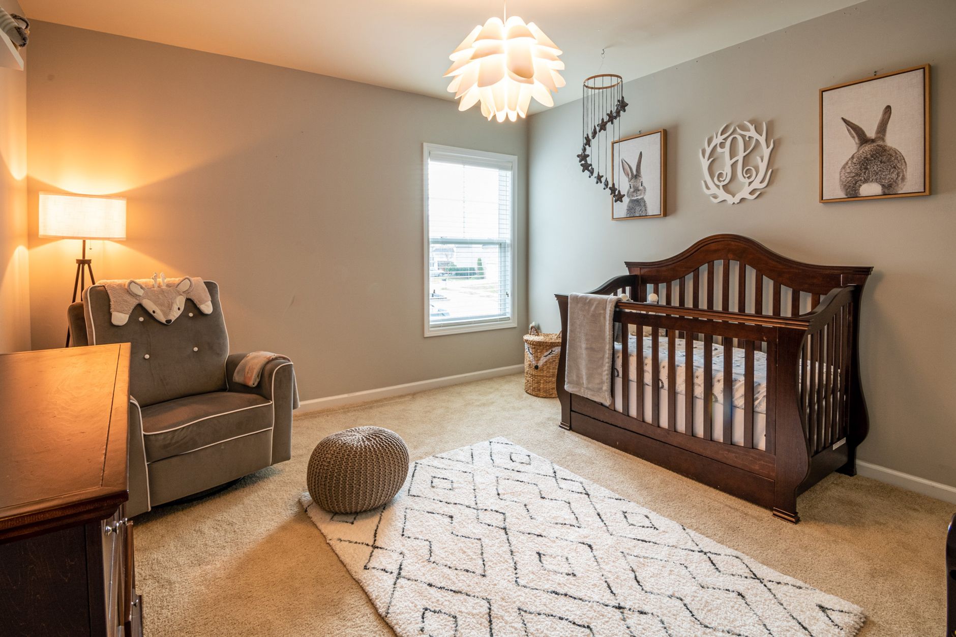 Rangkaian Nama Bayi Lahir Bulan Juni: Pilihan Modern dan Bermakna